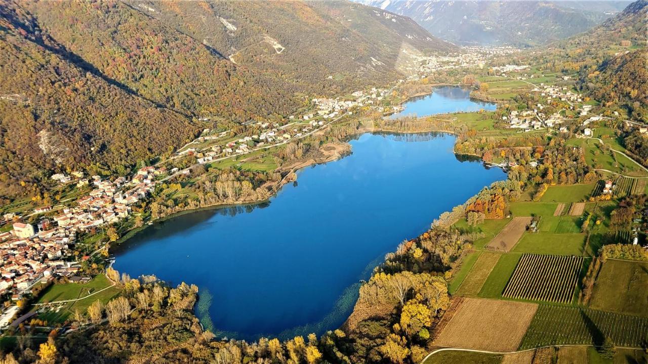 La Valle Nervesa della Battaglia Esterno foto